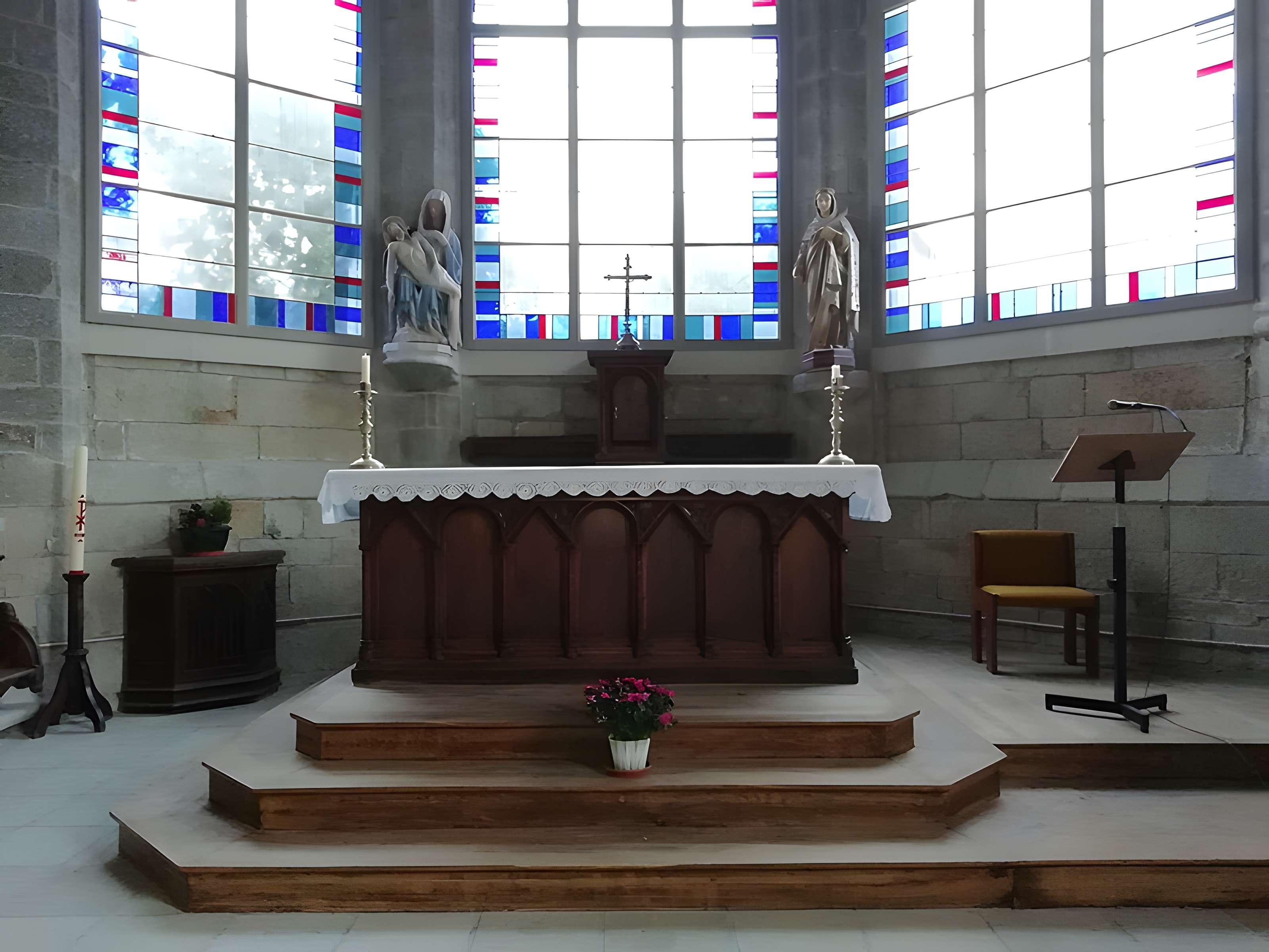 Église Sainte-Thumette de Kérity