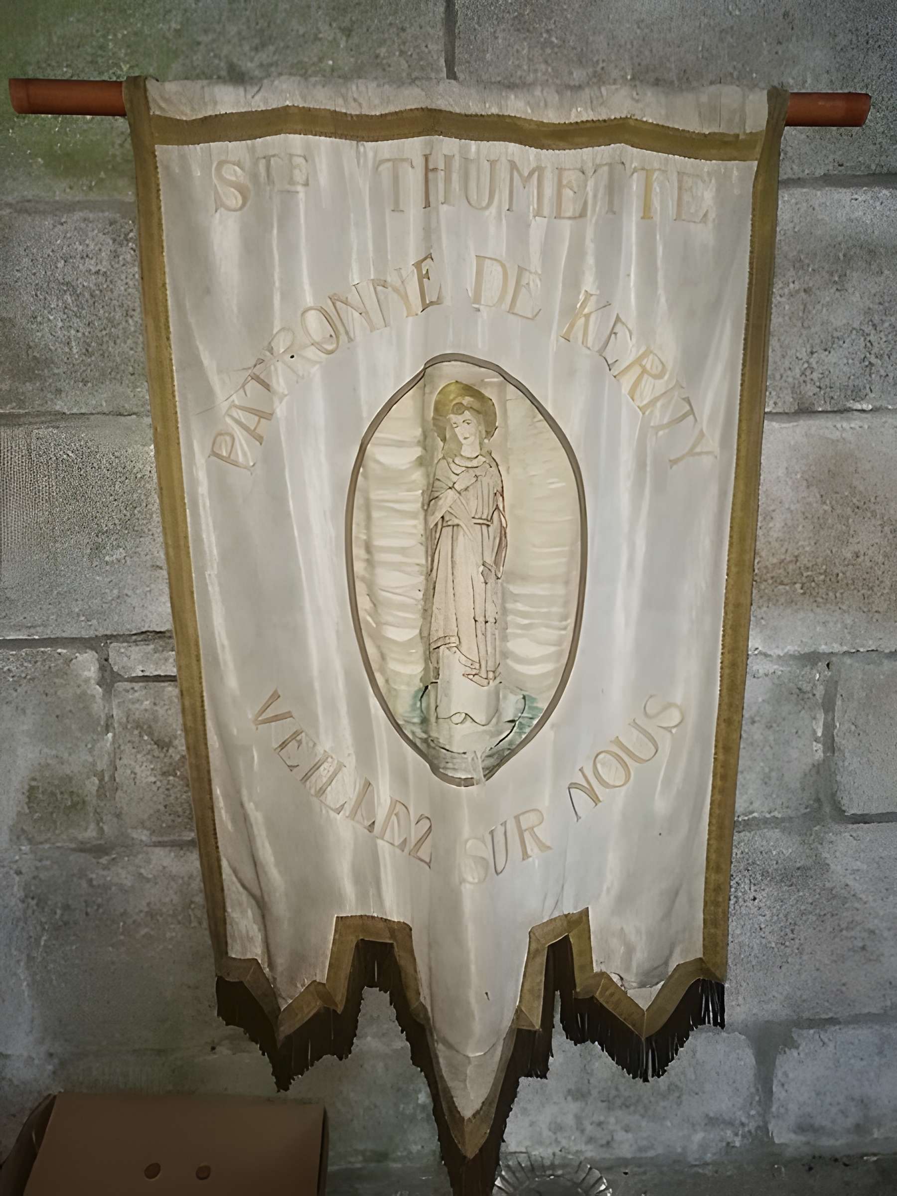 Église Sainte-Thumette de Kérity