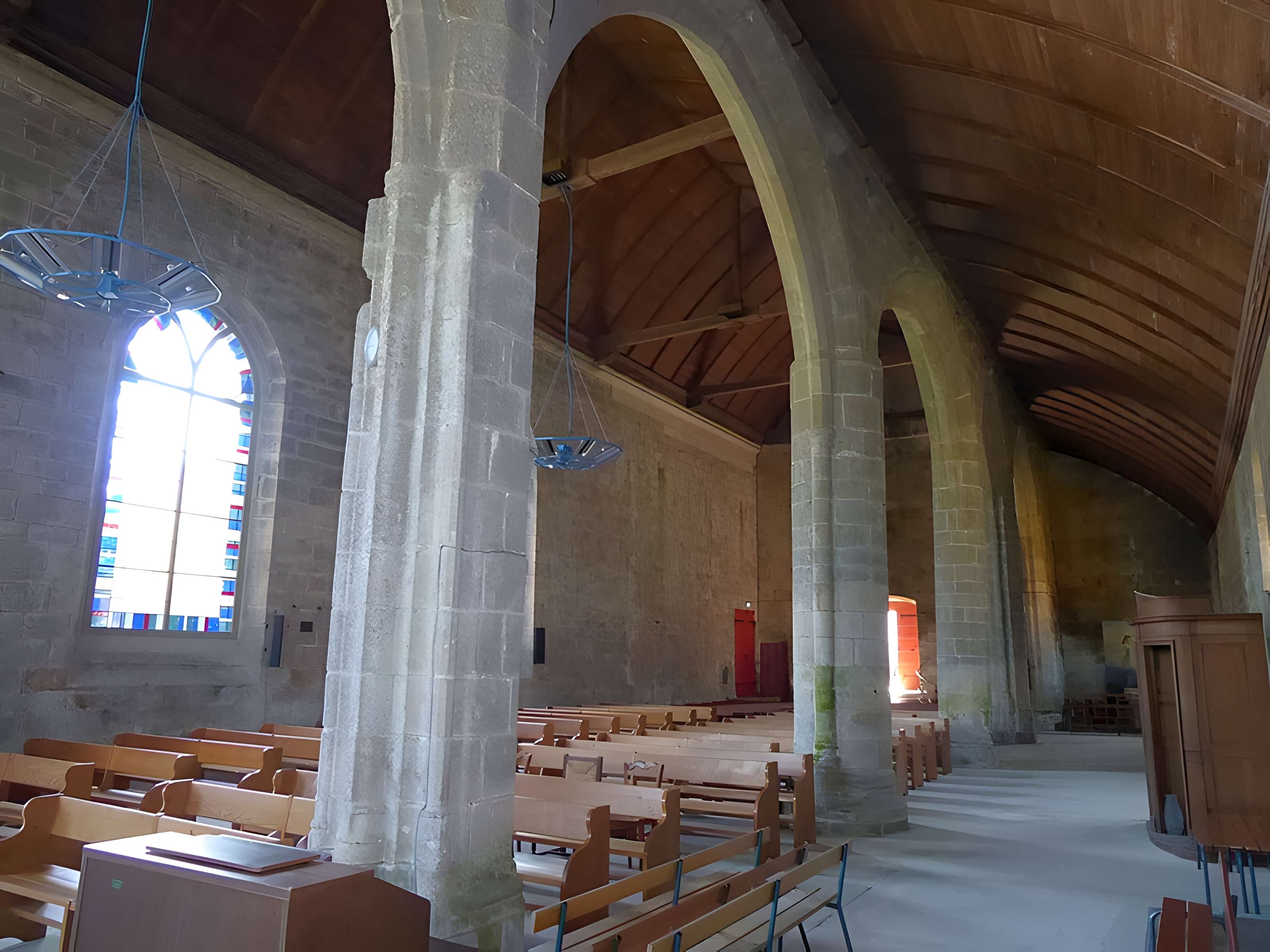 Église Sainte-Thumette de Kérity