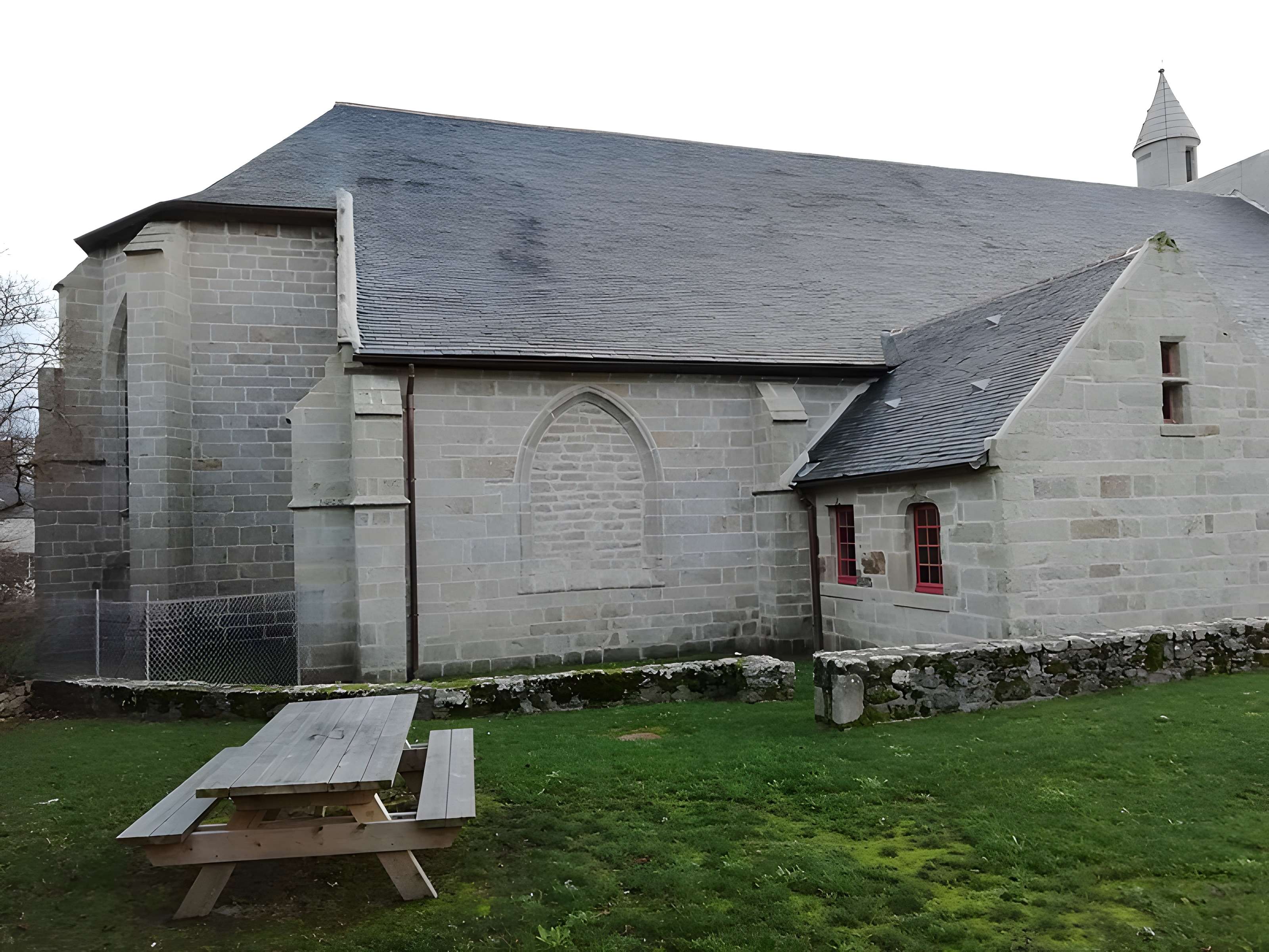 Église Sainte-Thumette de Kérity