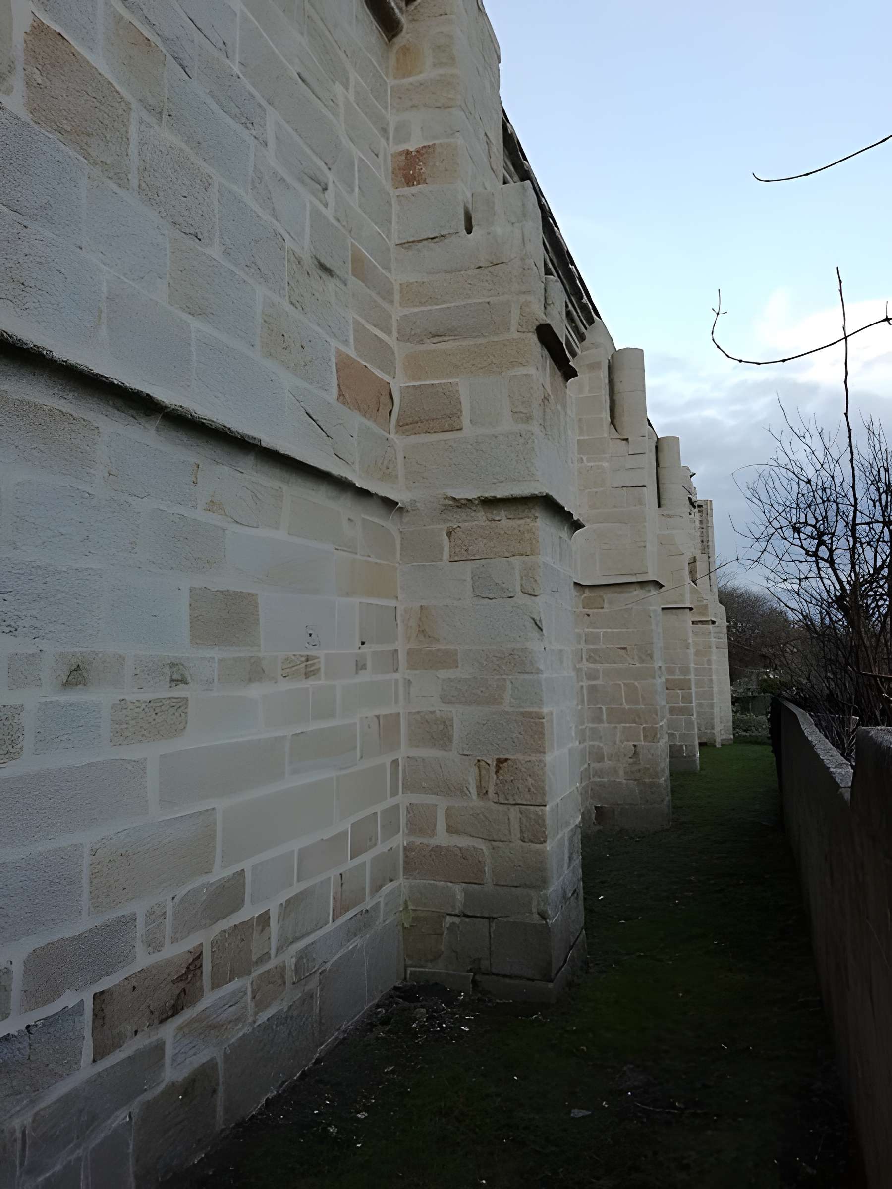 Église Sainte-Thumette de Kérity