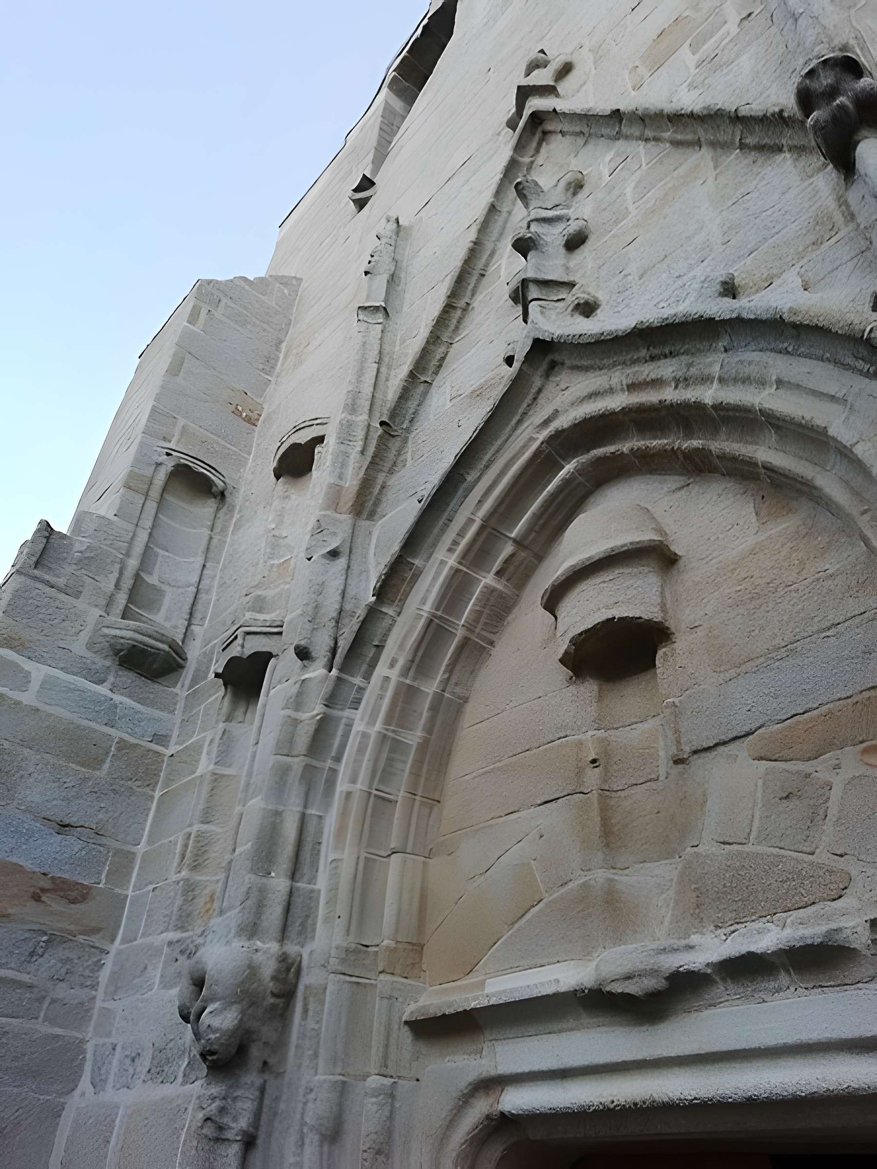 Église Sainte-Thumette de Kérity