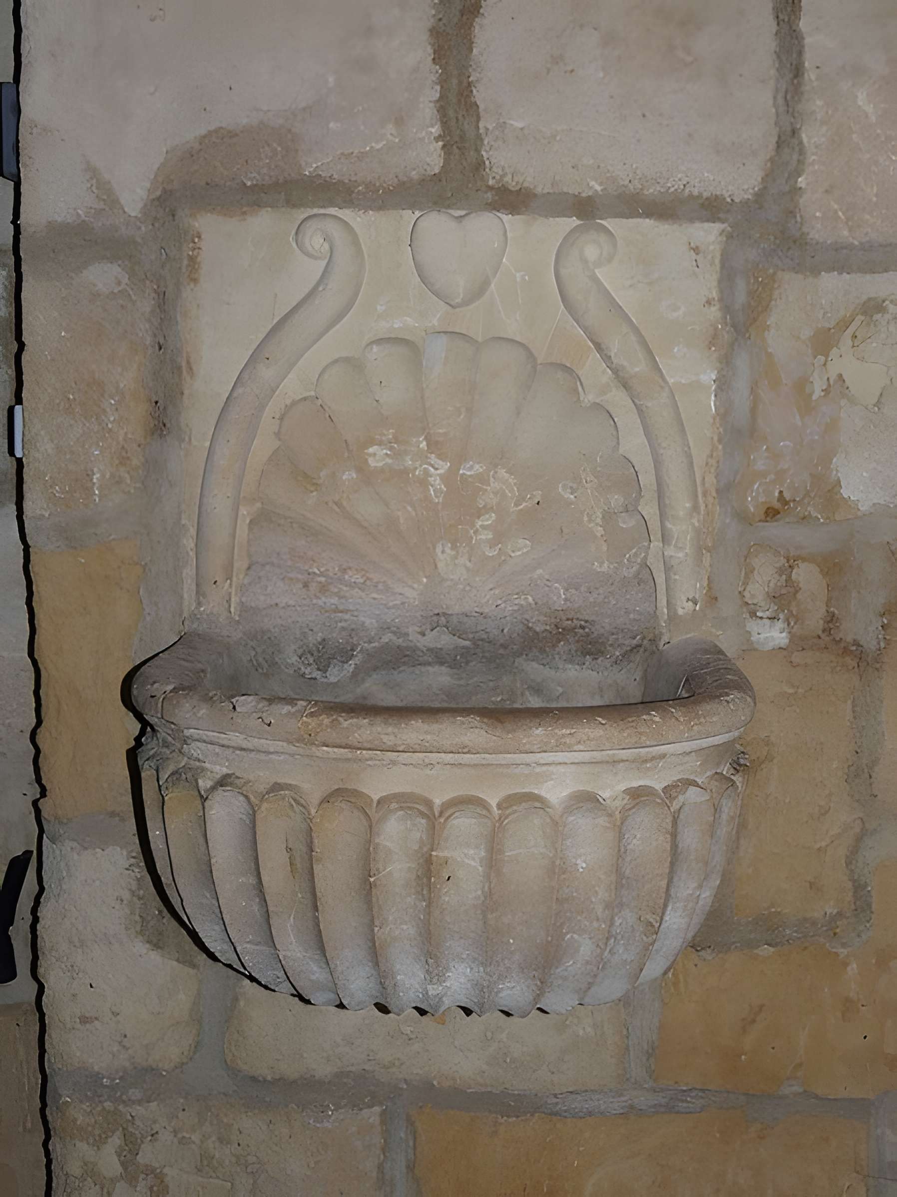 Église Saint-Étienne de Baneuil