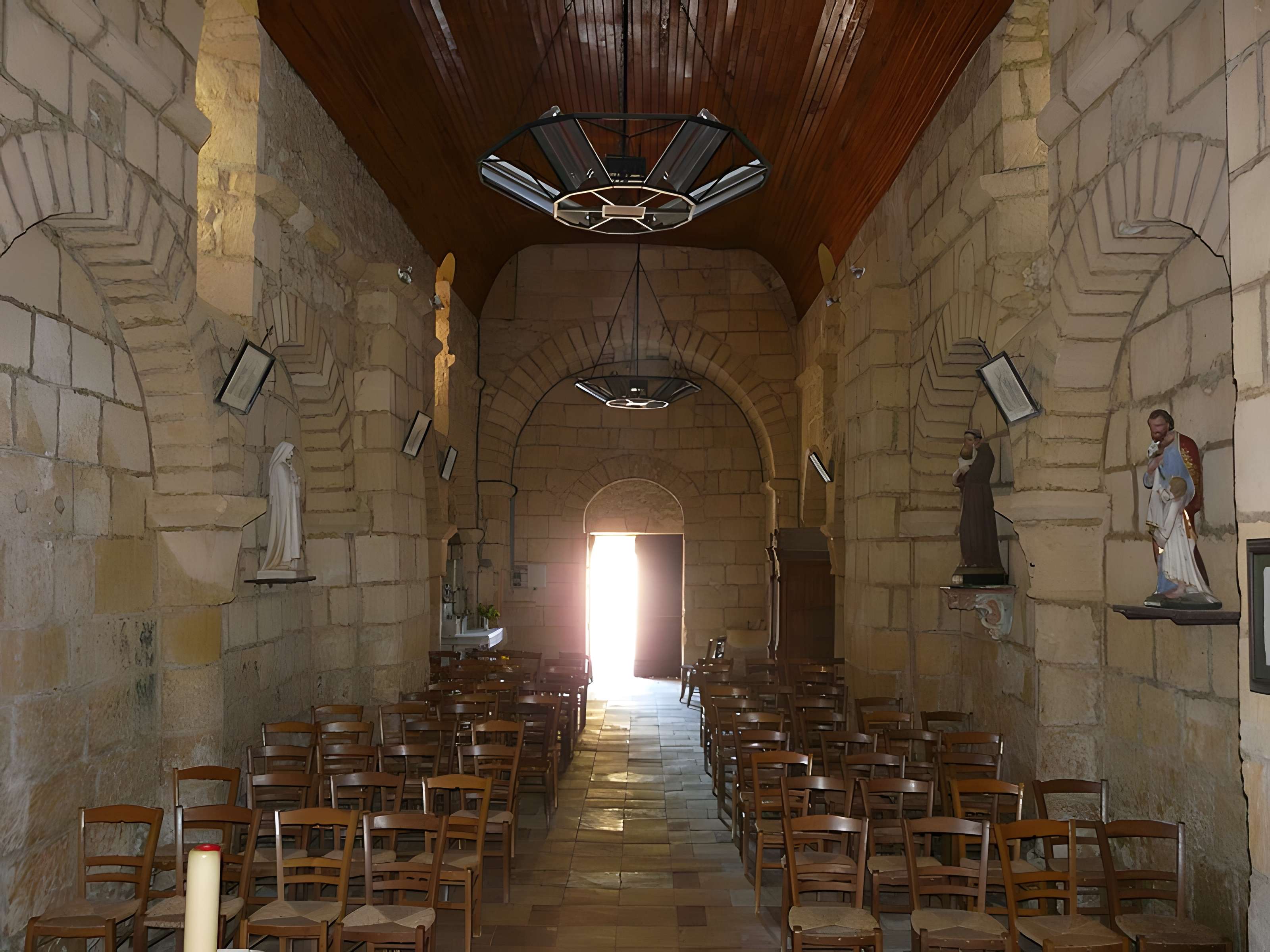 Église Saint-Étienne de Baneuil