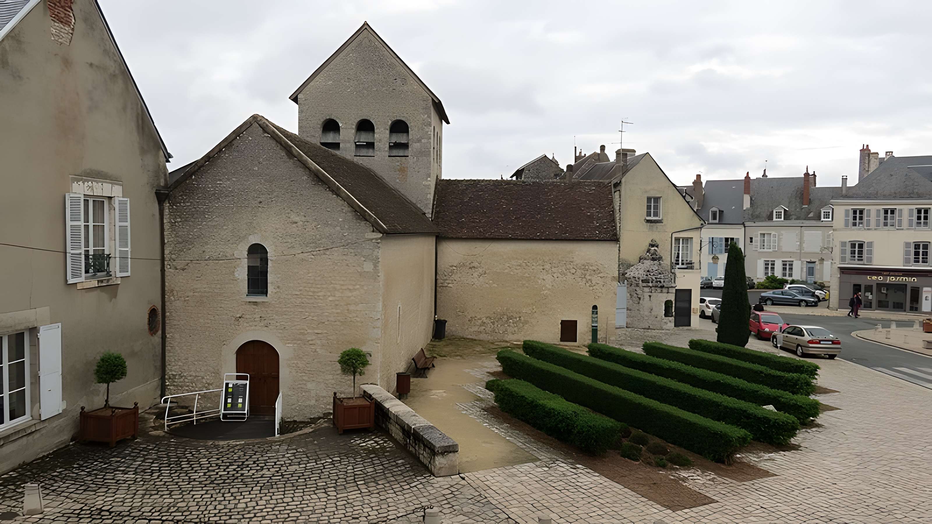 Église Saint-Étienne de Beaugency