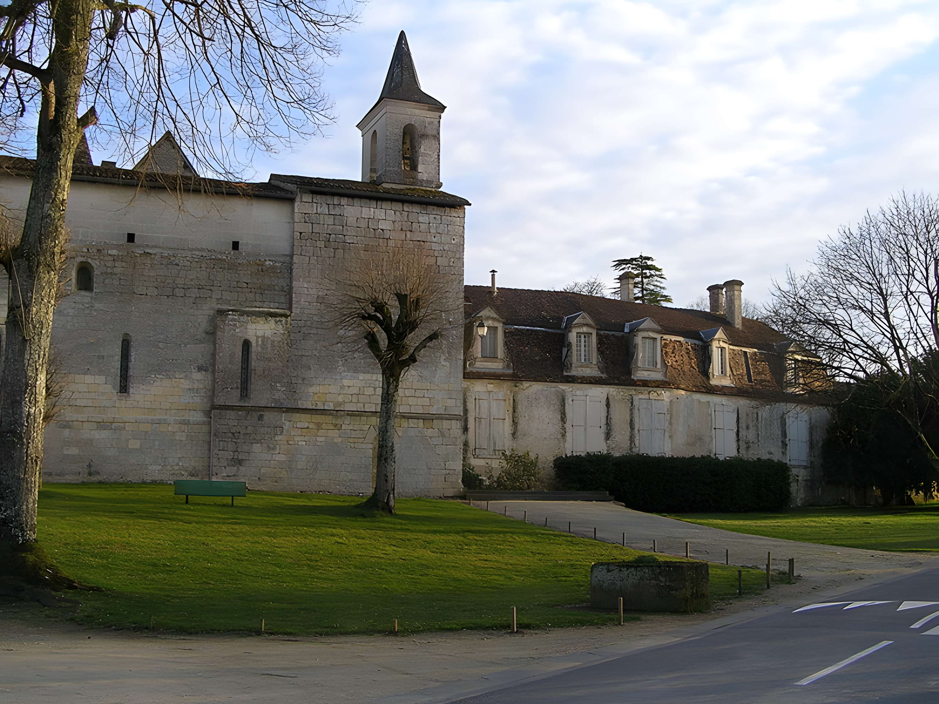 Église Saint-Étienne de Bouëx