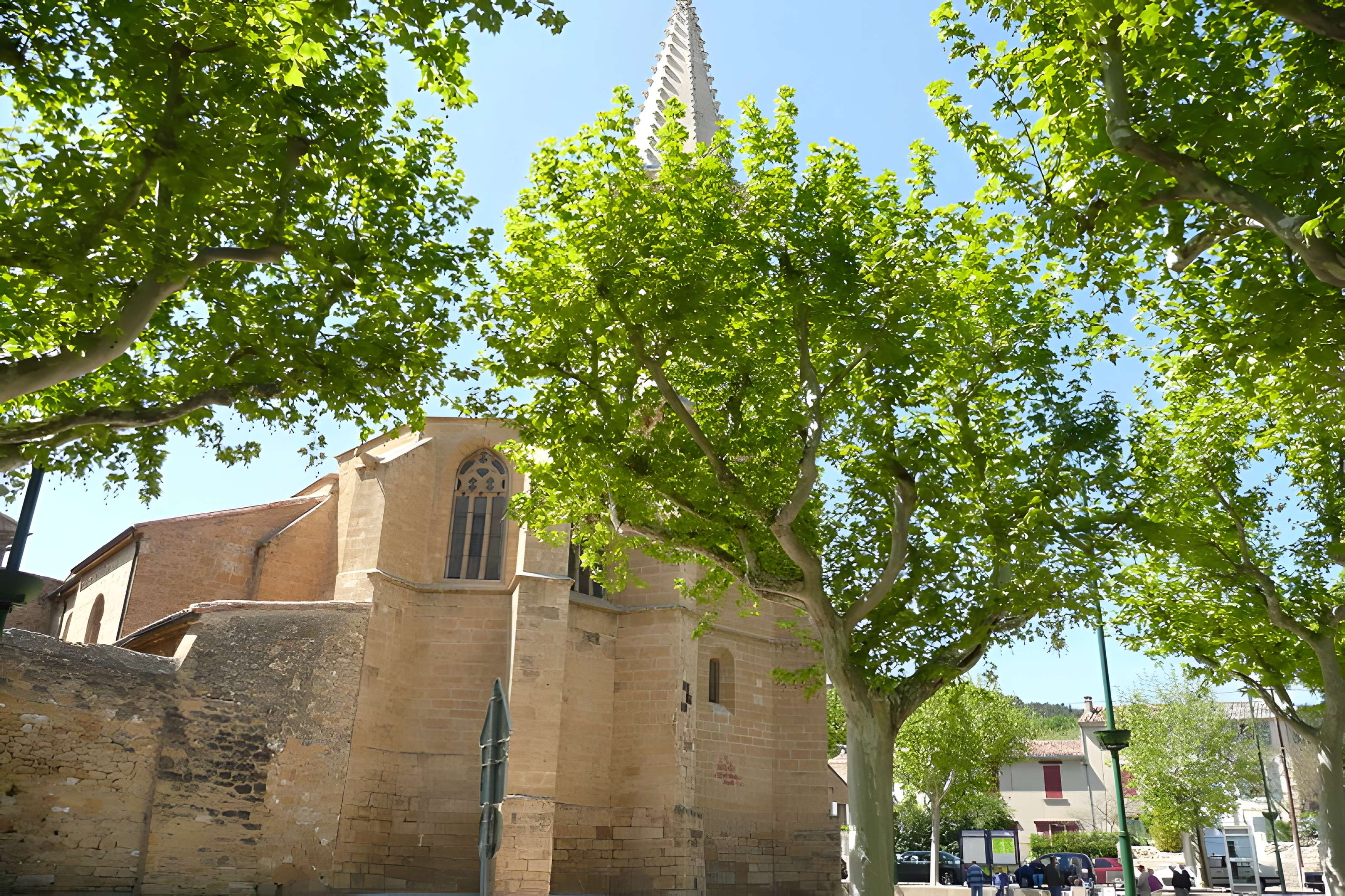 Église Saint-Étienne de Cadenet