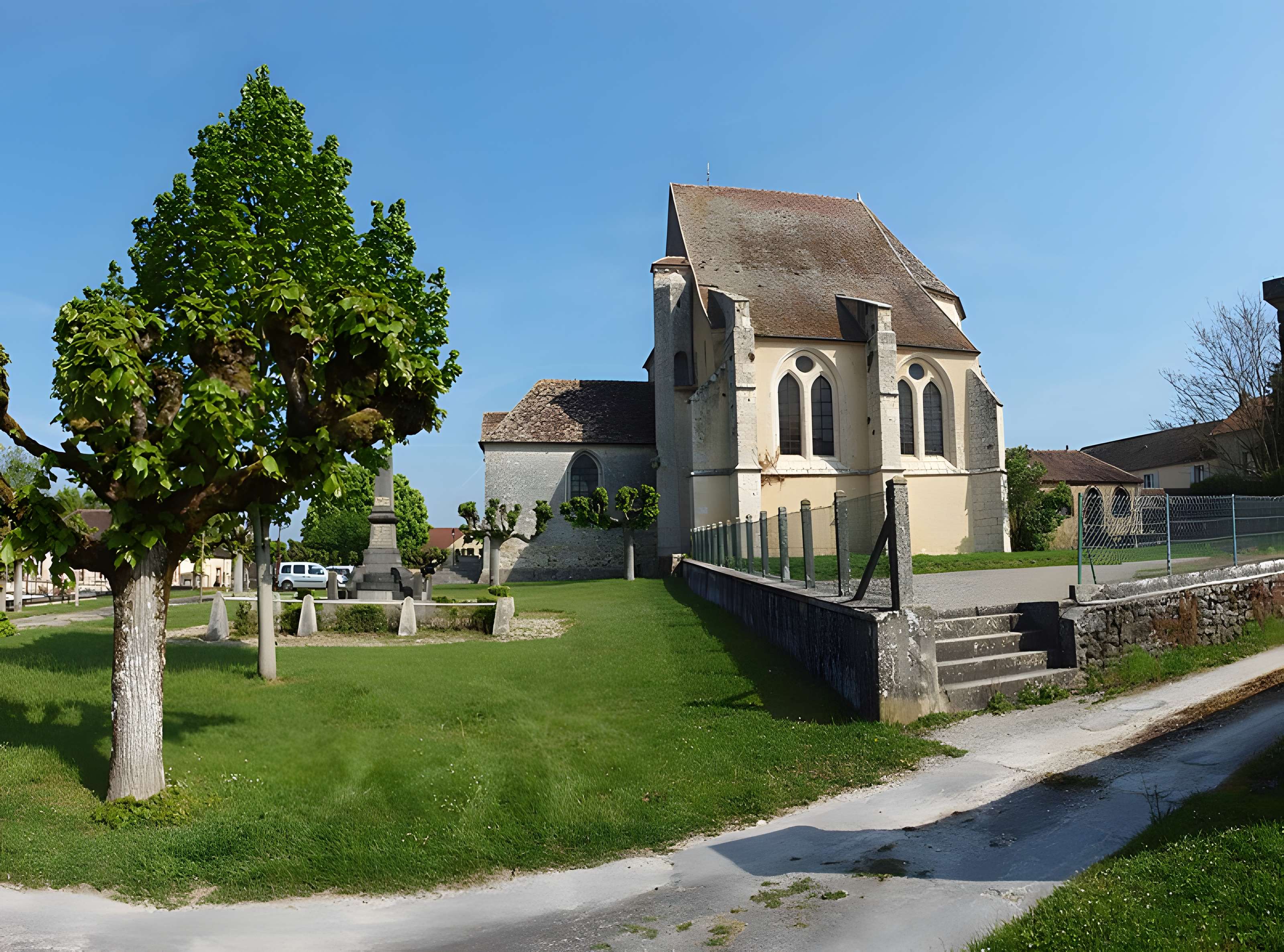 Église Saint-Étienne de Chalmaison