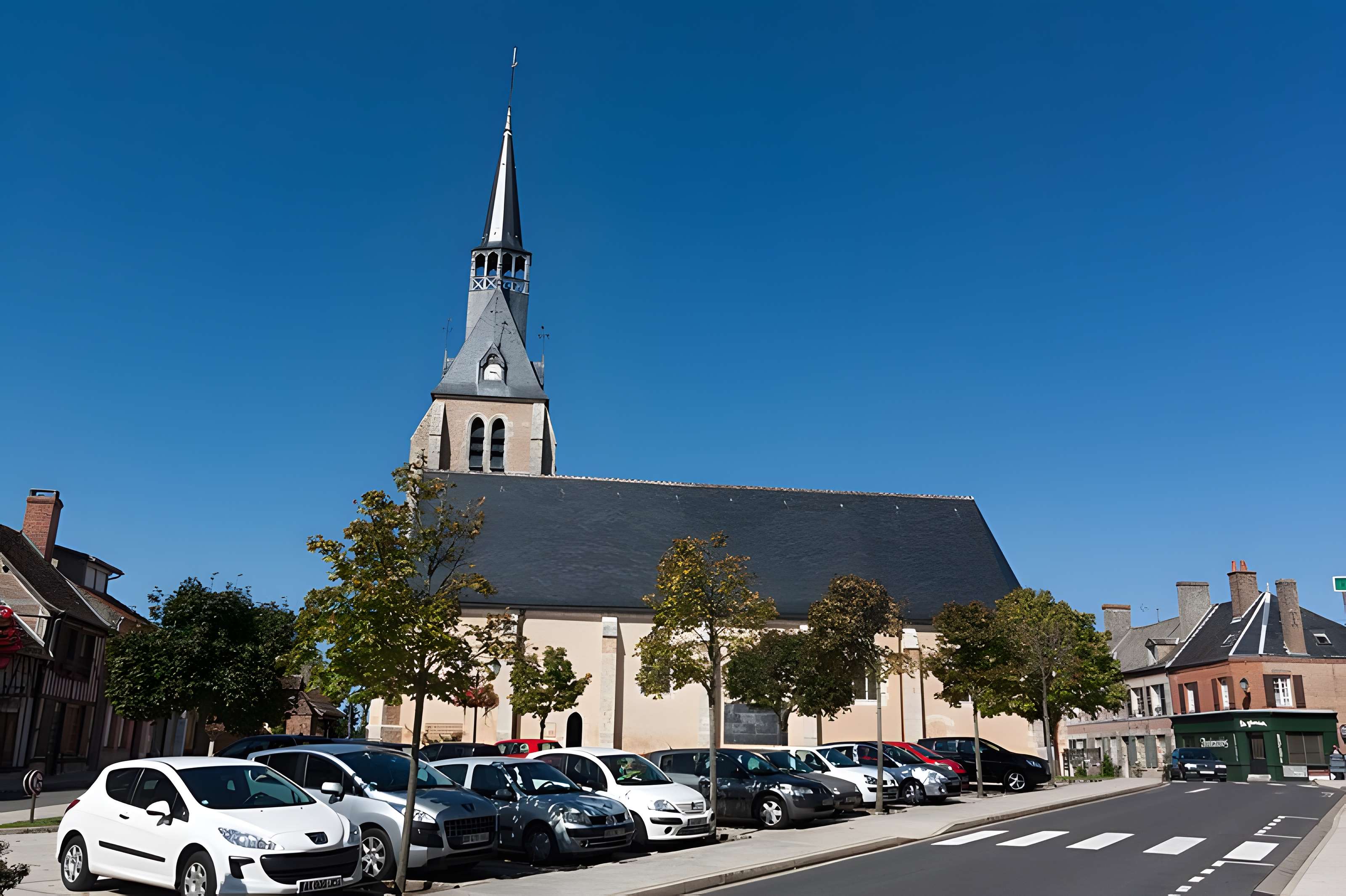 Église Saint-Étienne de Chaumont-sur-Tharonne