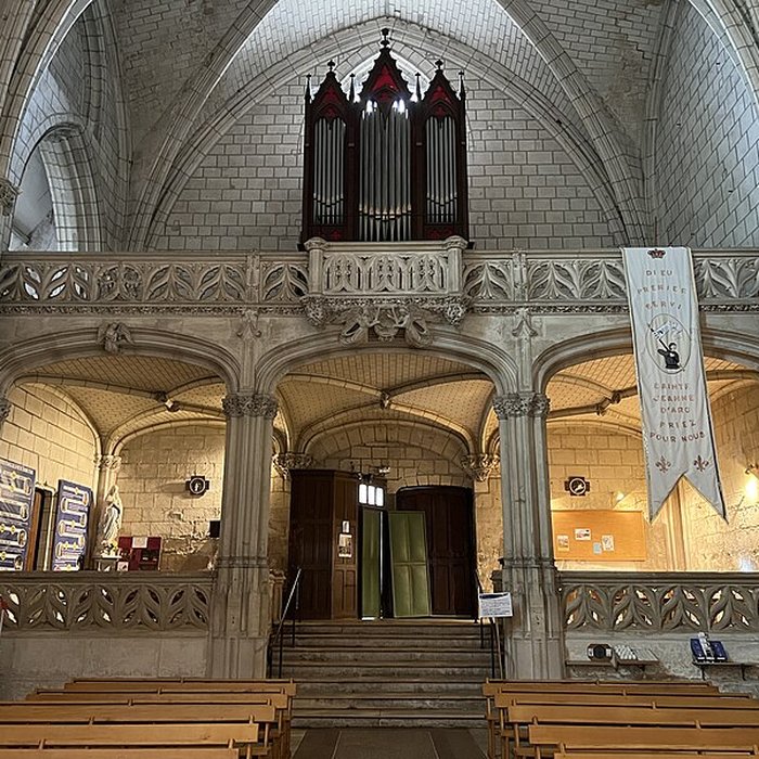 Photo de Église Saint-Étienne de Chinon
