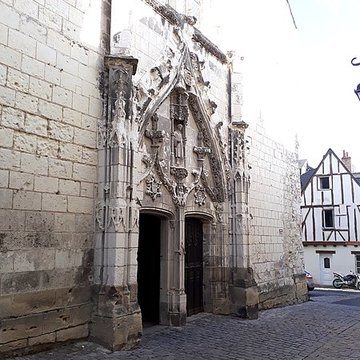 Église Saint-Étienne de Chinon