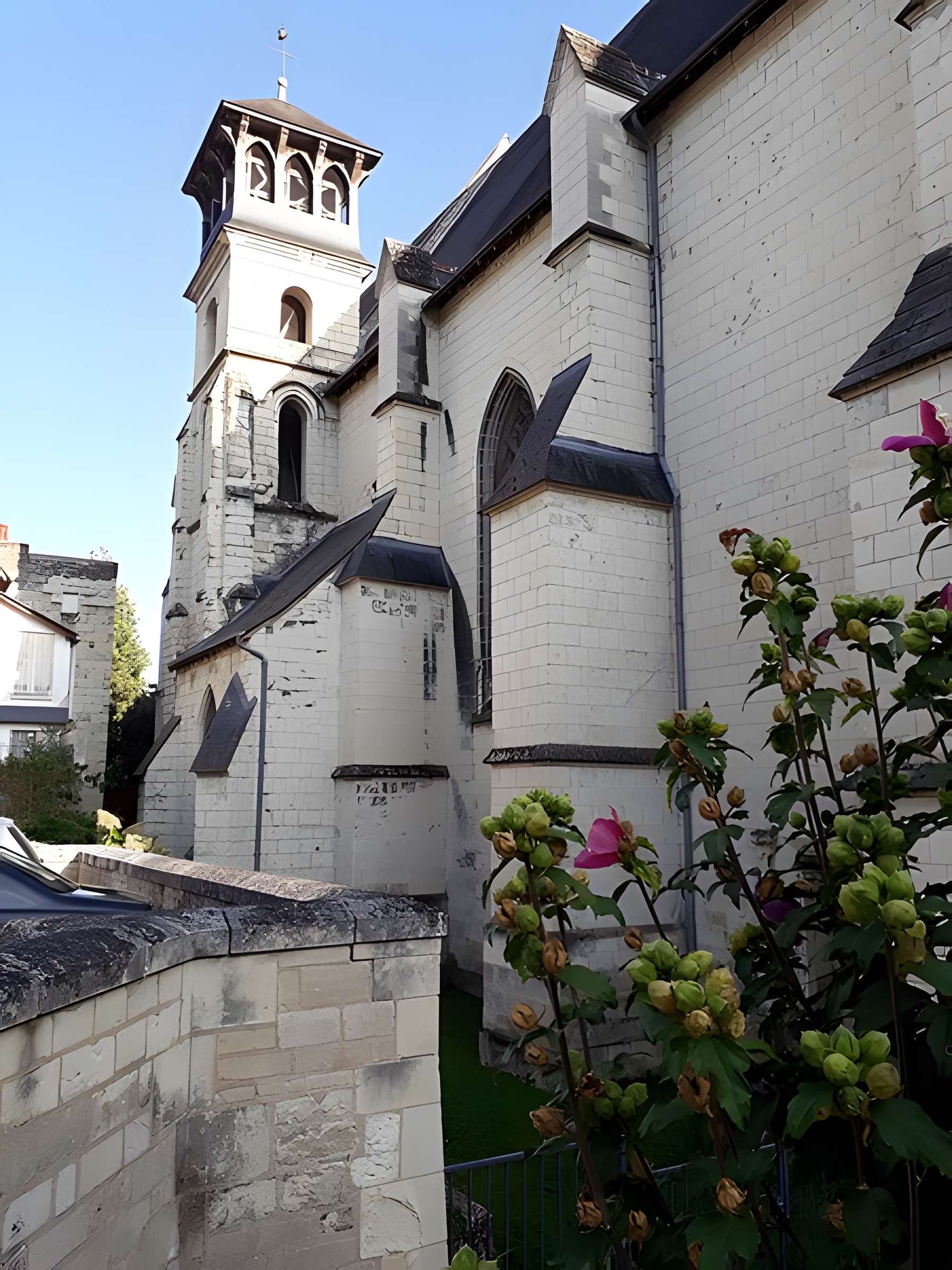 Église Saint-Étienne de Chinon