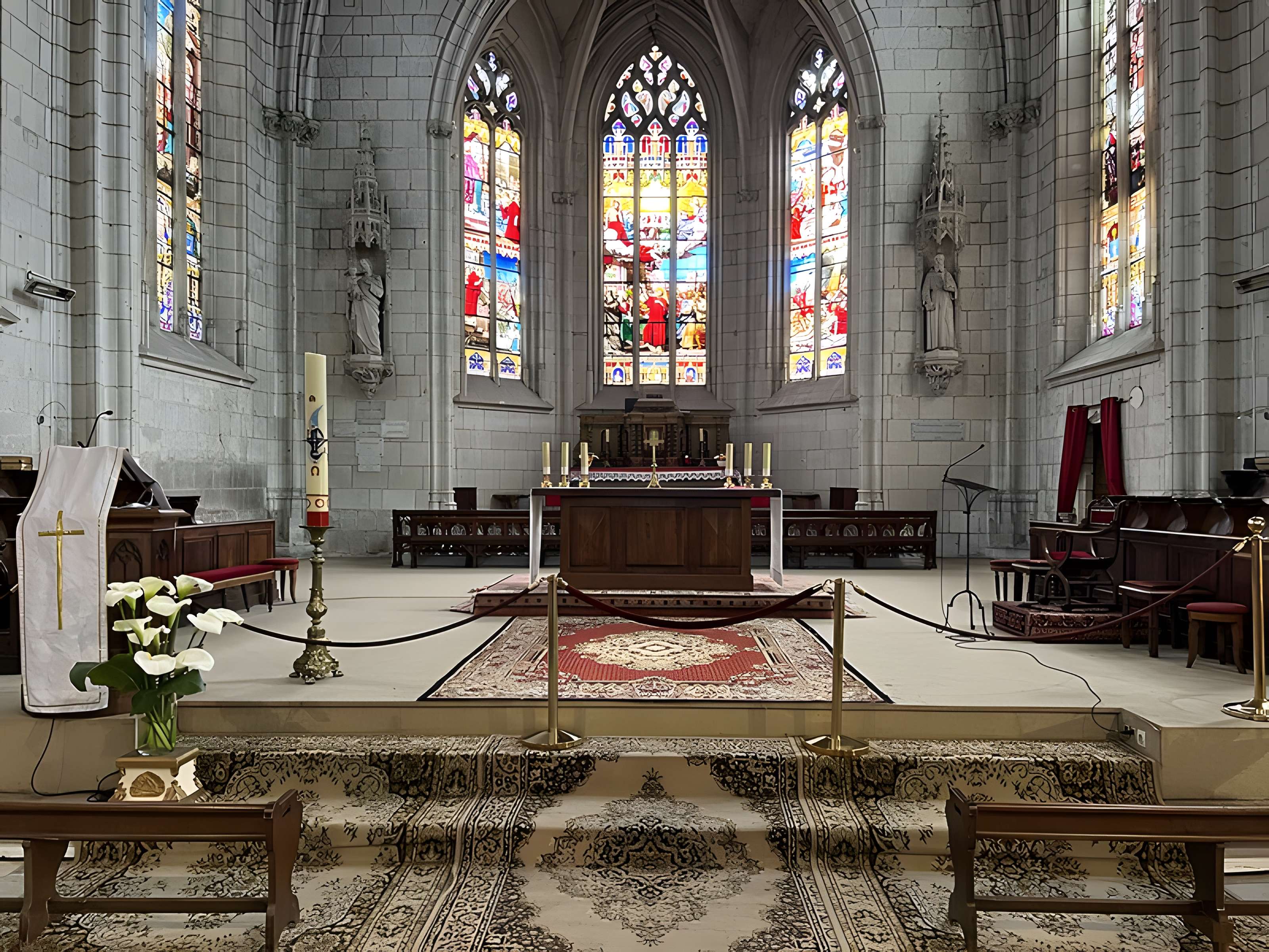Église Saint-Étienne de Chinon