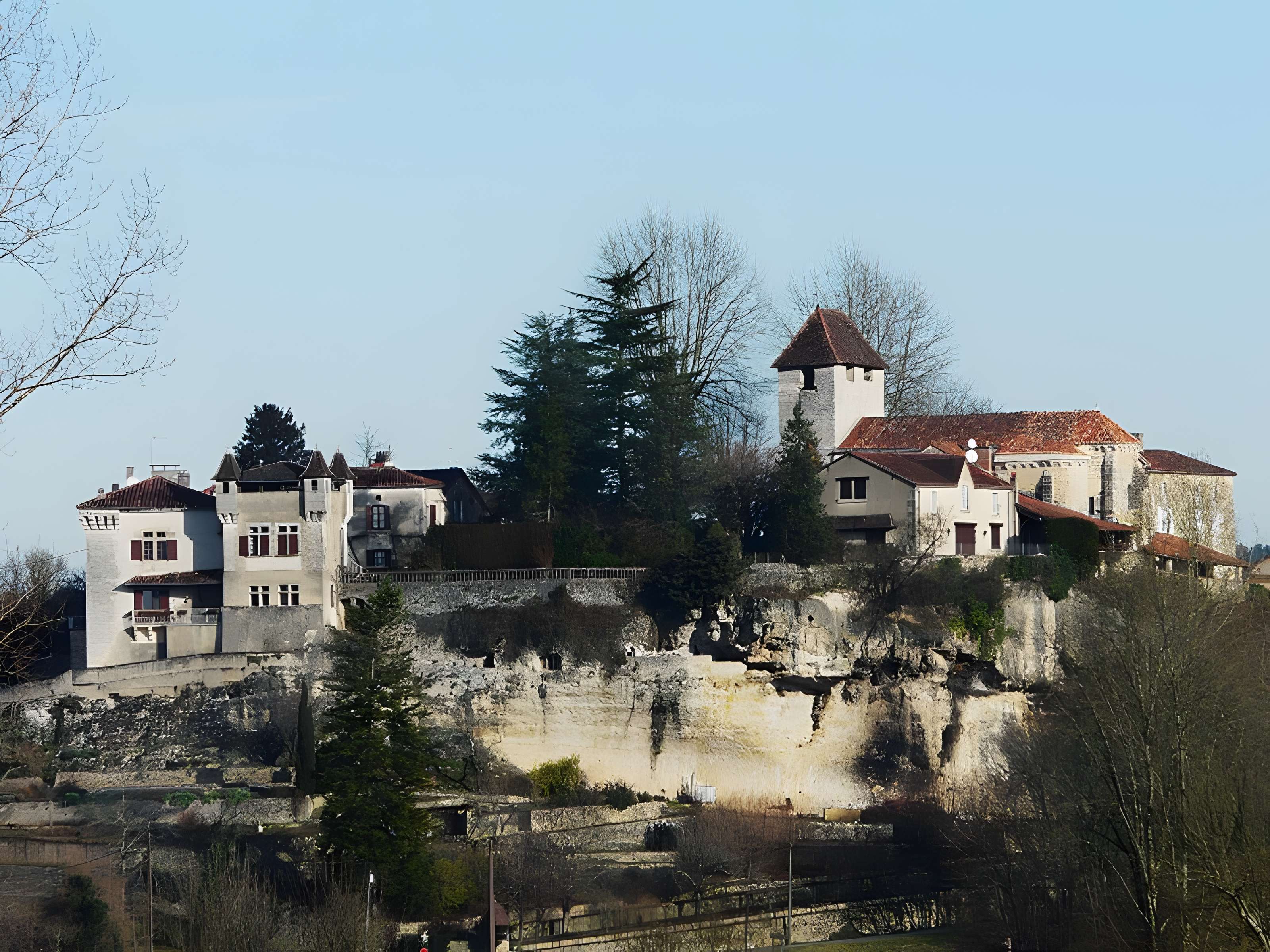 Église Saint-Étienne de Condat-sur-Trincou