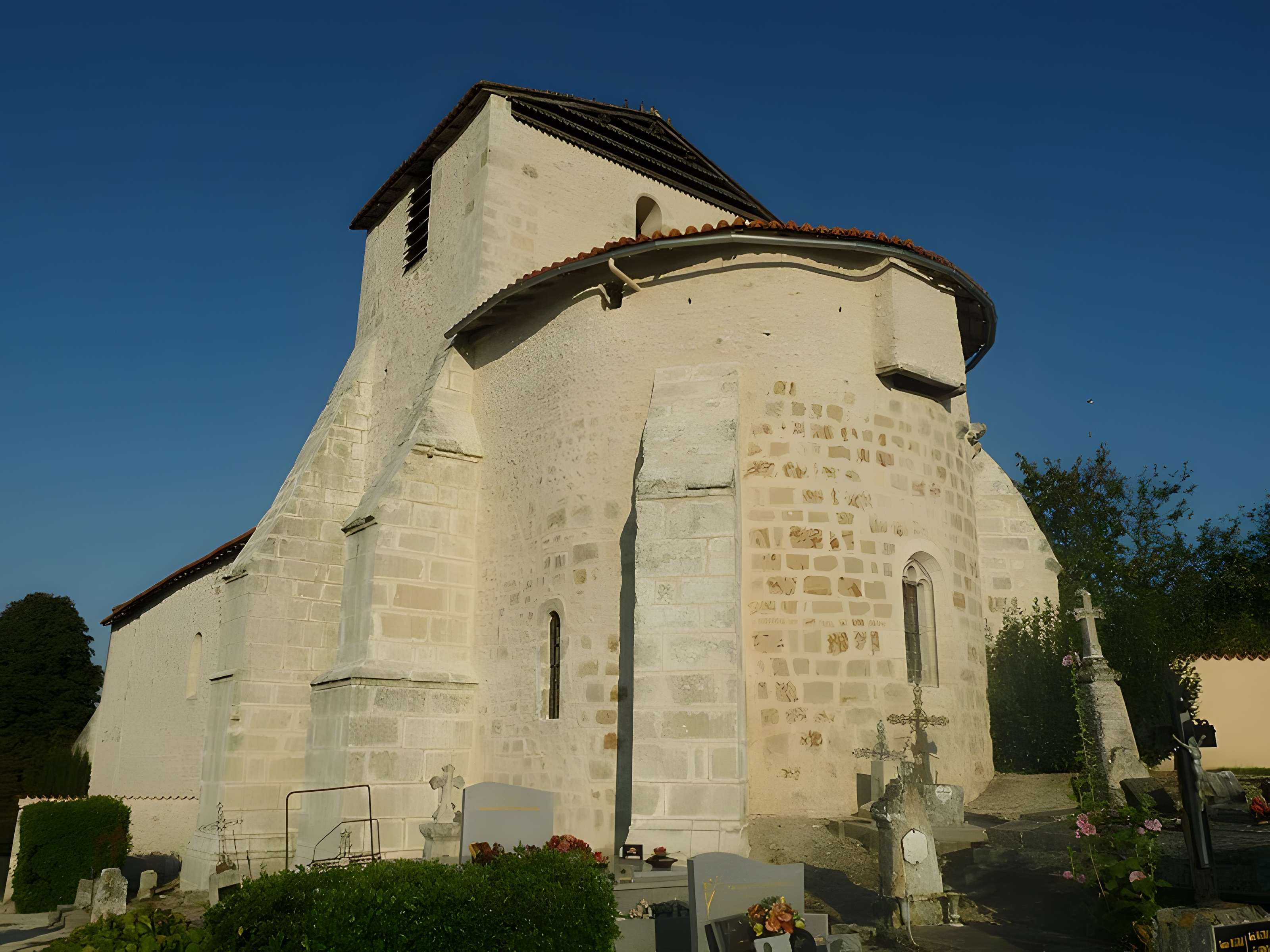 Église Saint-Étienne de Courgeac
