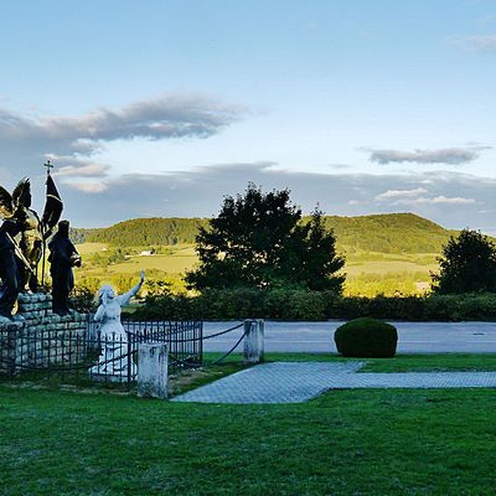 Photo de Basilique du Bois-Chenu de Domrémy-la-Pucelle