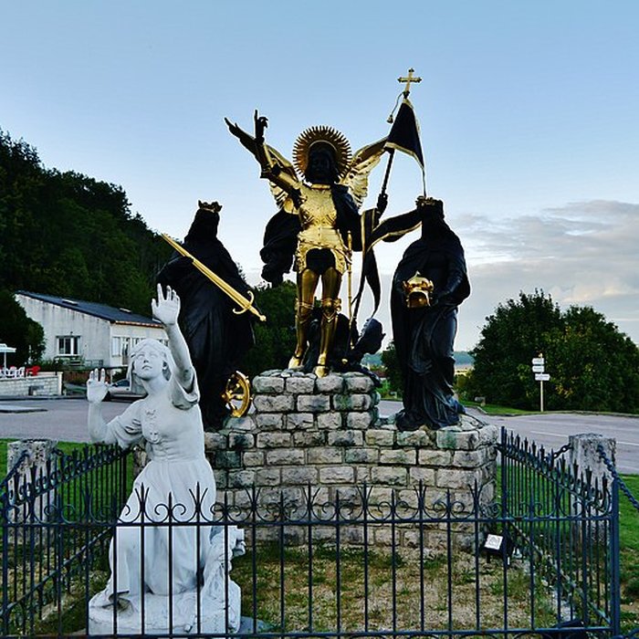 Photo de Basilique du Bois-Chenu de Domrémy-la-Pucelle