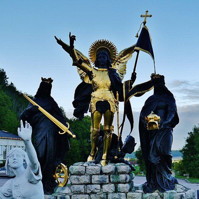 Photo de Basilique du Bois-Chenu de Domrémy-la-Pucelle