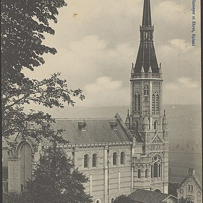 Photo de Basilique du Bois-Chenu de Domrémy-la-Pucelle