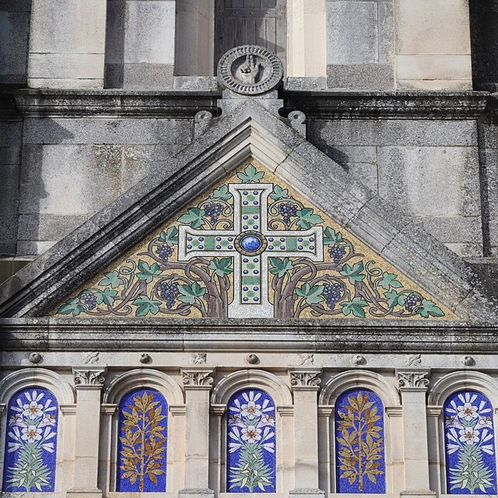 Photo de Basilique du Bois-Chenu de Domrémy-la-Pucelle