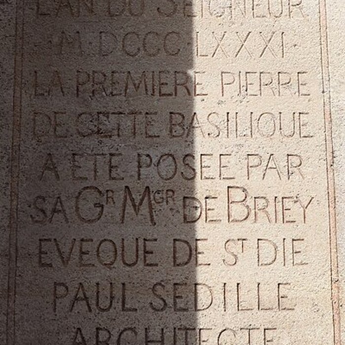 Photo de Basilique du Bois-Chenu de Domrémy-la-Pucelle