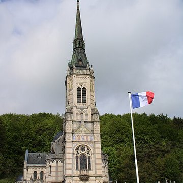 Basilique du Bois-Chenu de Domrémy-la-Pucelle