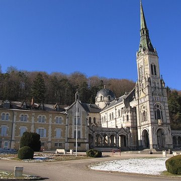 Basilique du Bois-Chenu de Domrémy-la-Pucelle