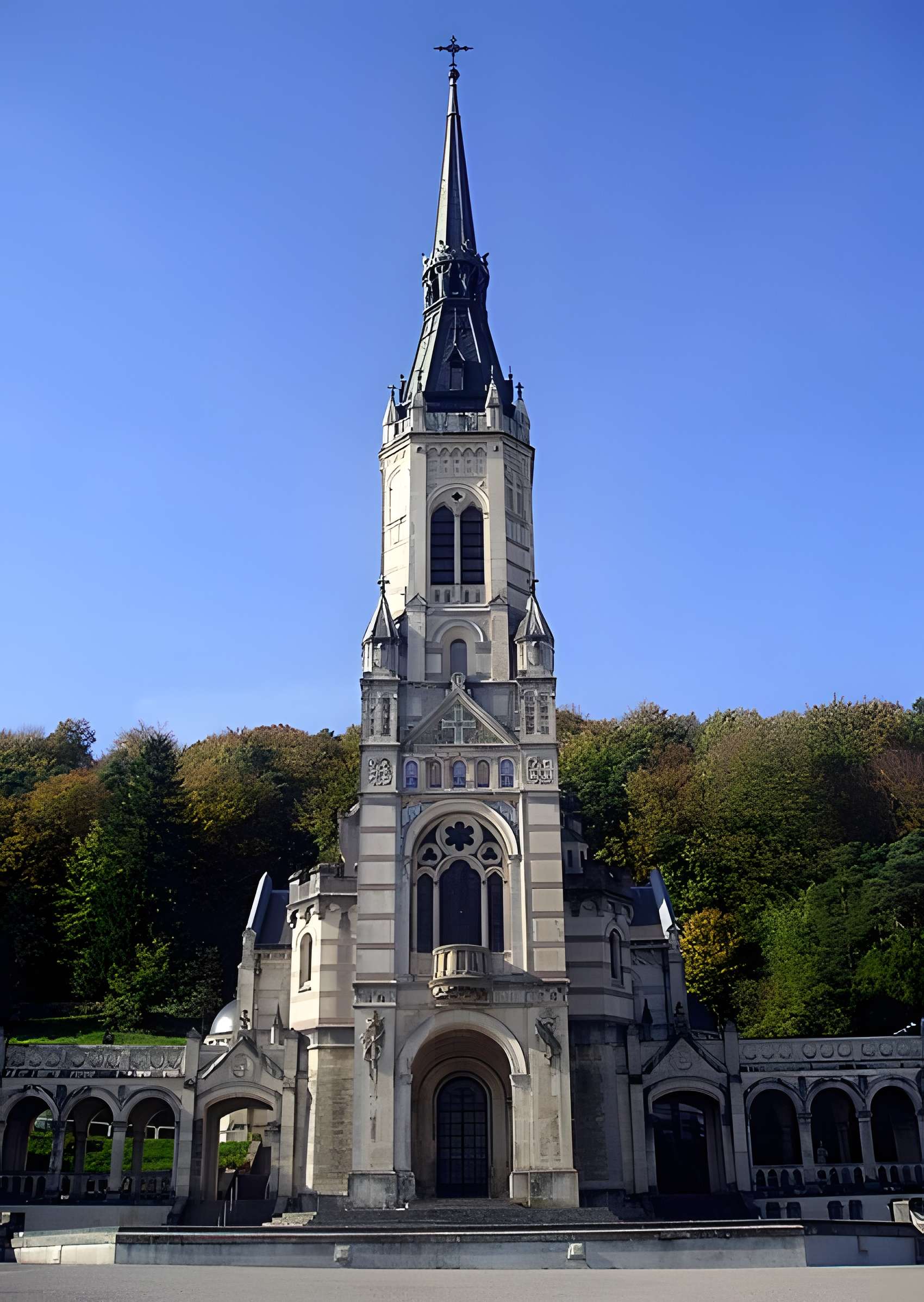 Basilique du Bois-Chenu de Domrémy-la-Pucelle