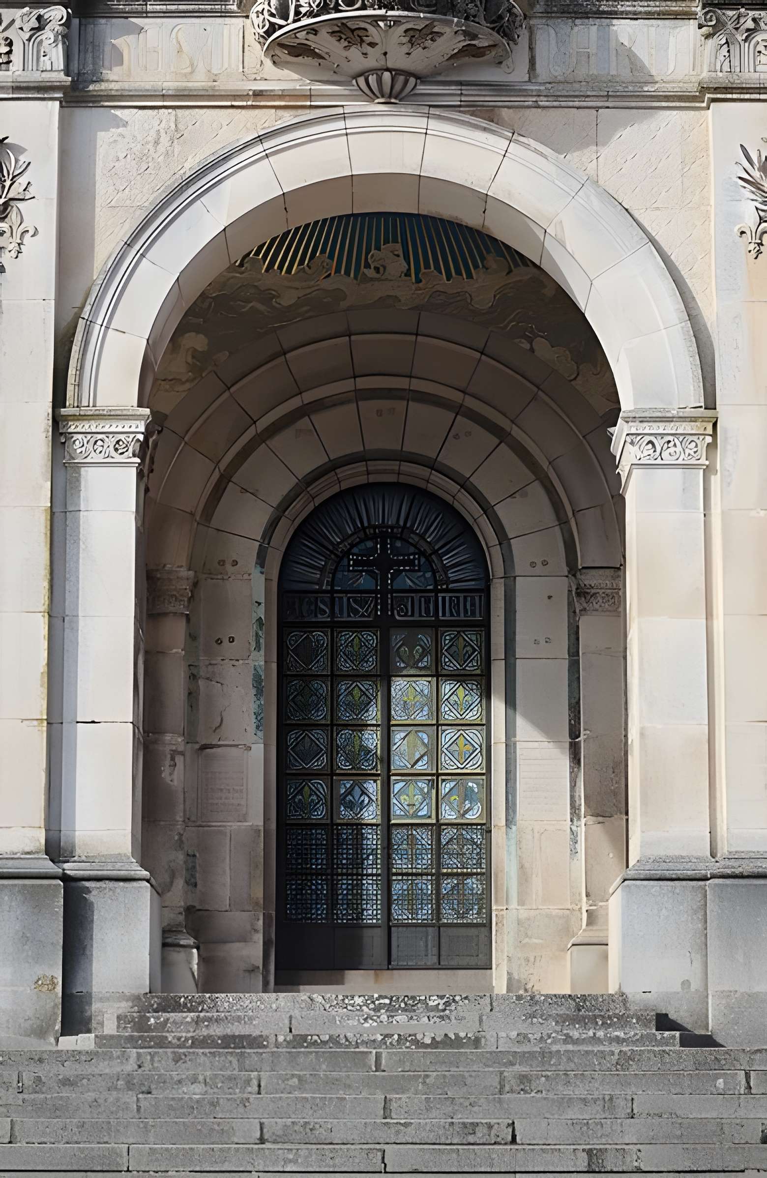 Basilique du Bois-Chenu de Domrémy-la-Pucelle