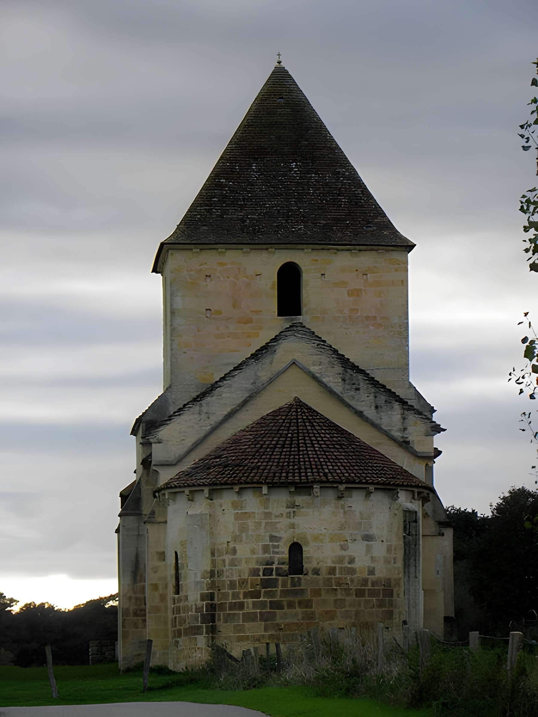 Église Saint-Étienne de Jaugenay