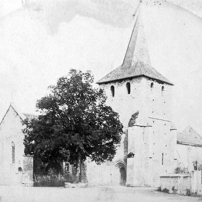 Photo de Église Saint-Étienne de Javerlhac-et-la-Chapelle-Saint-Robert
