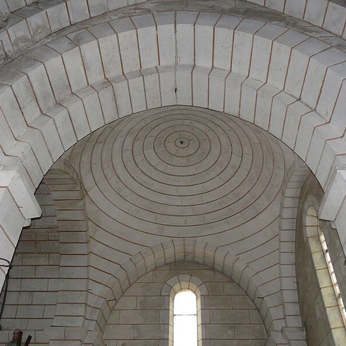 Photo de Église Saint-Étienne de Javerlhac-et-la-Chapelle-Saint-Robert