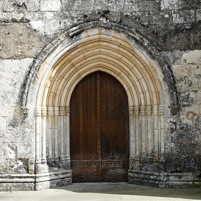 Photo de Église Saint-Étienne de Javerlhac-et-la-Chapelle-Saint-Robert