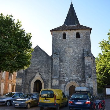 eglise saint etienne de javerlhac et la chapelle saint robert
