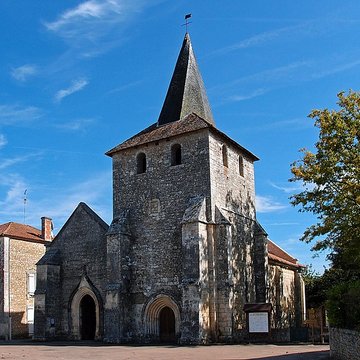Église Saint-Étienne de Javerlhac-et-la-Chapelle-Saint-Robert