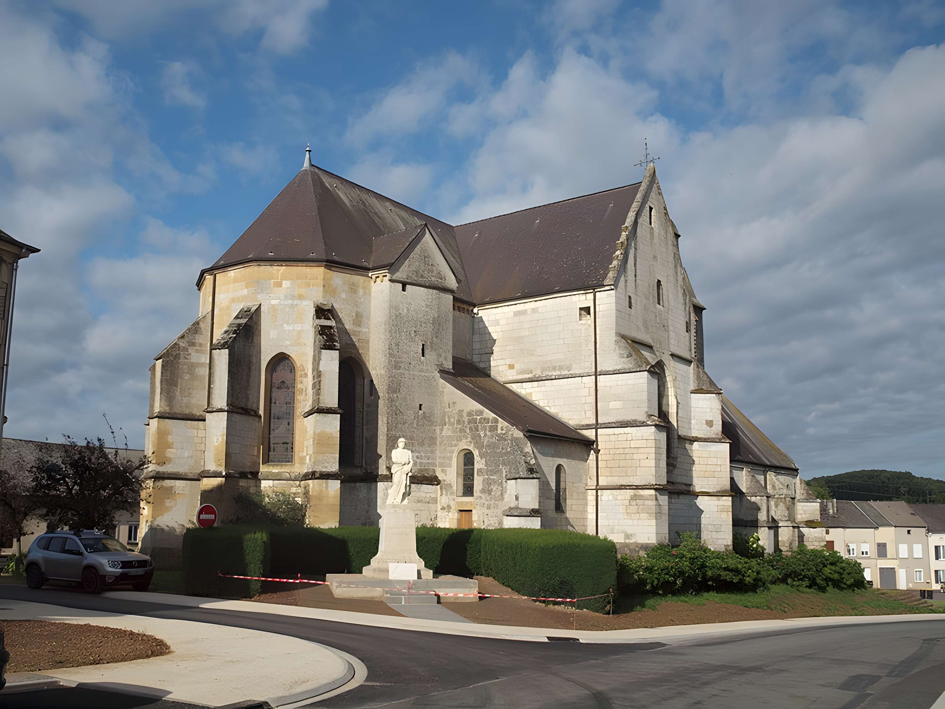 Église Saint-Étienne de Launois-sur-Vence