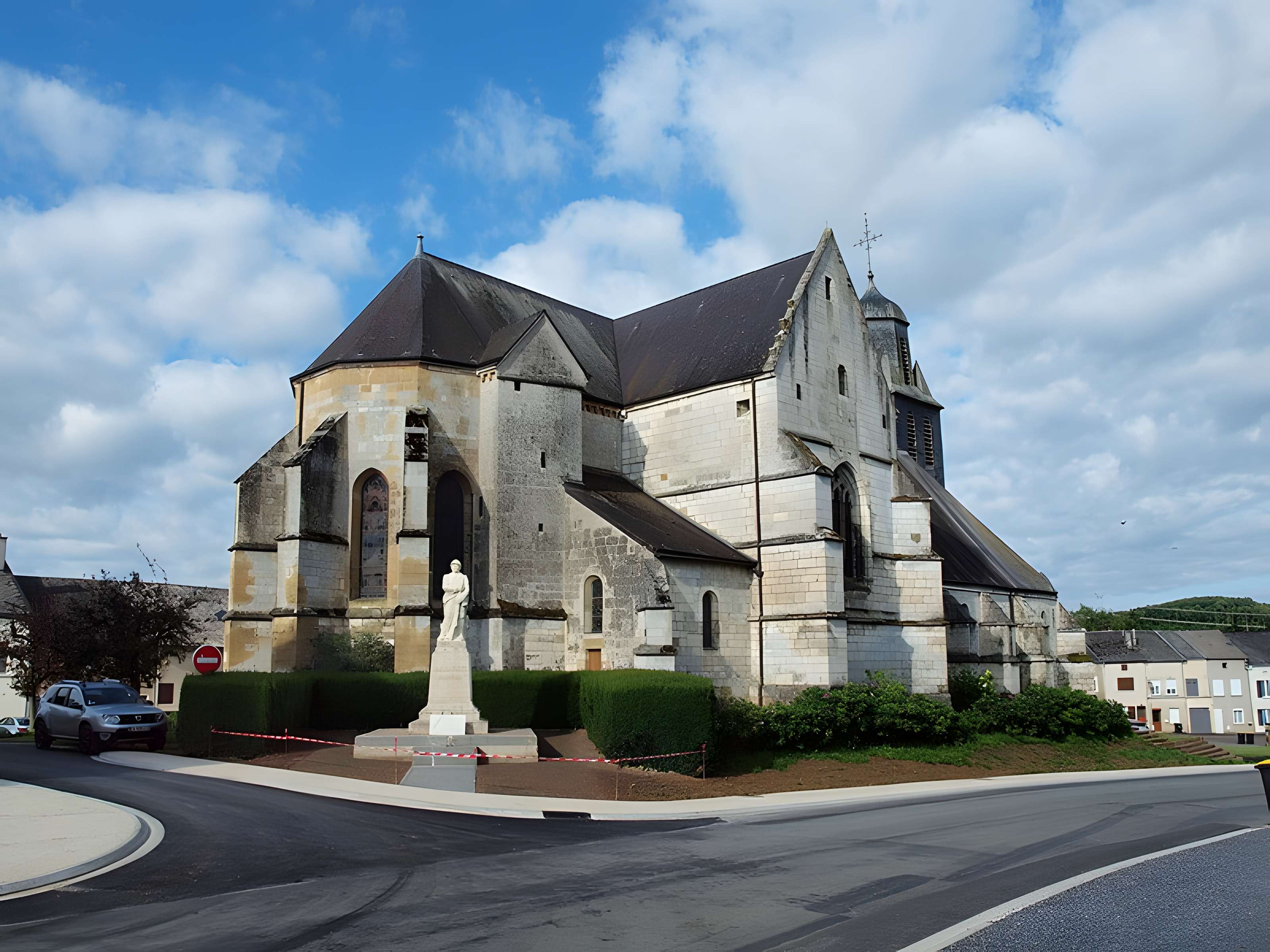 Église Saint-Étienne de Launois-sur-Vence