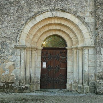 Église Saint-Étienne de Magnac-Lavalette