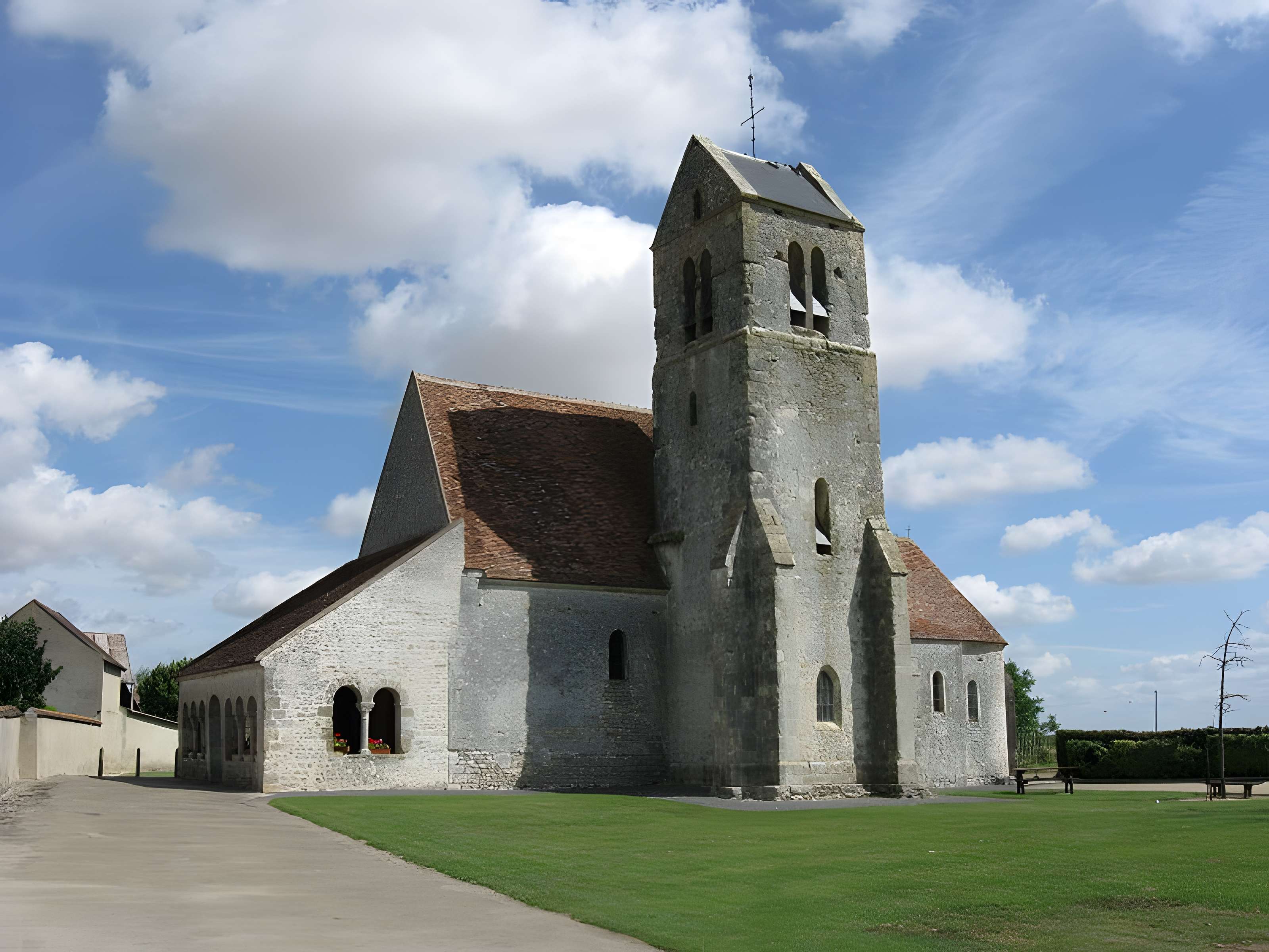 Église Saint-Étienne de Mondreville 
