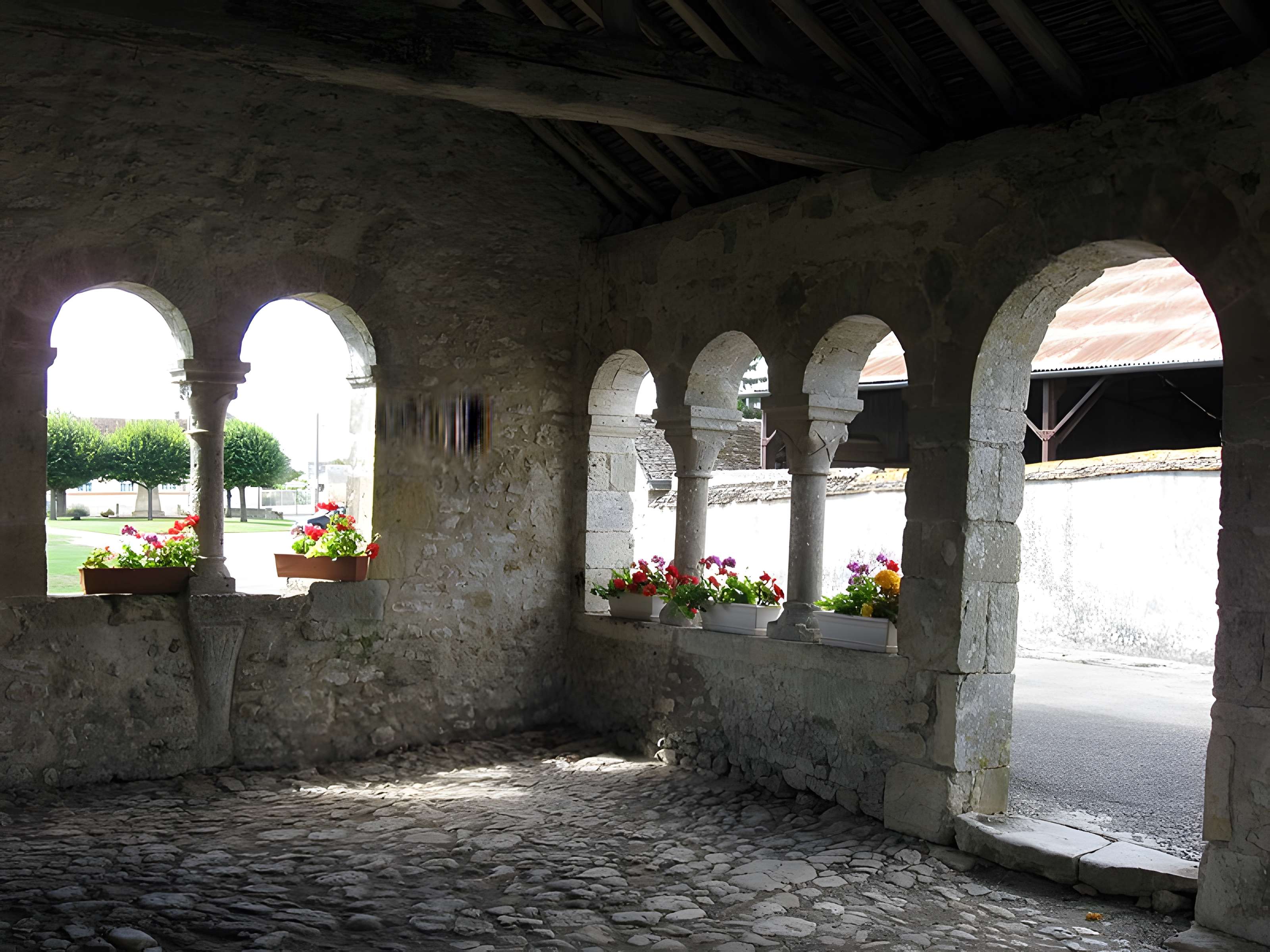 Église Saint-Étienne de Mondreville