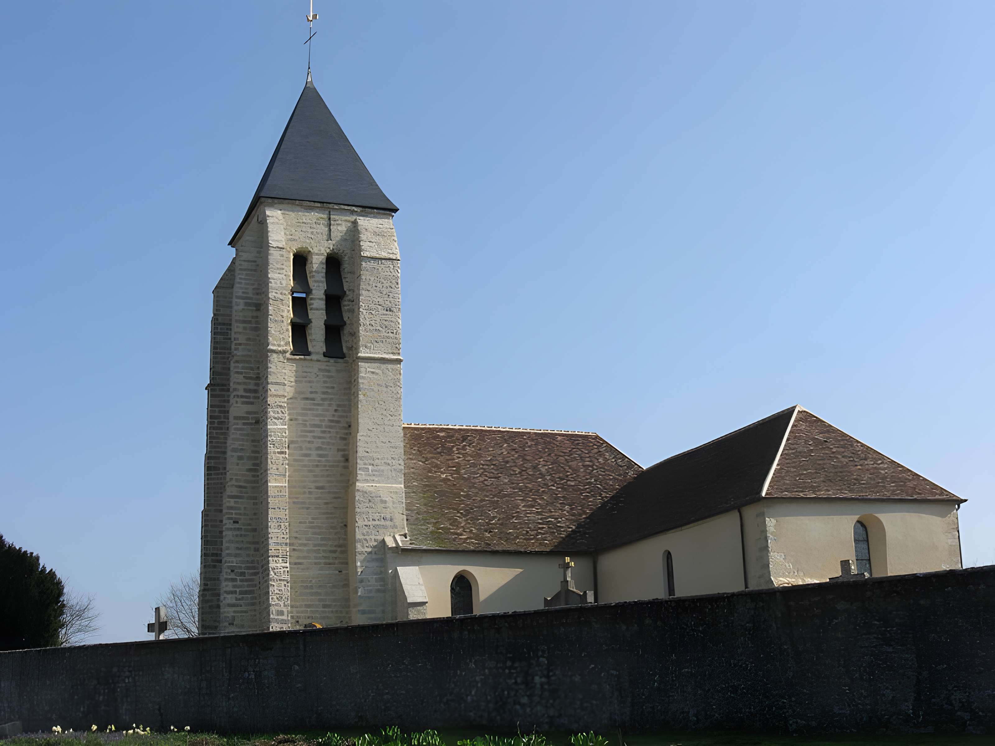 Église Saint-Étienne de Montcourt-Fromonville 