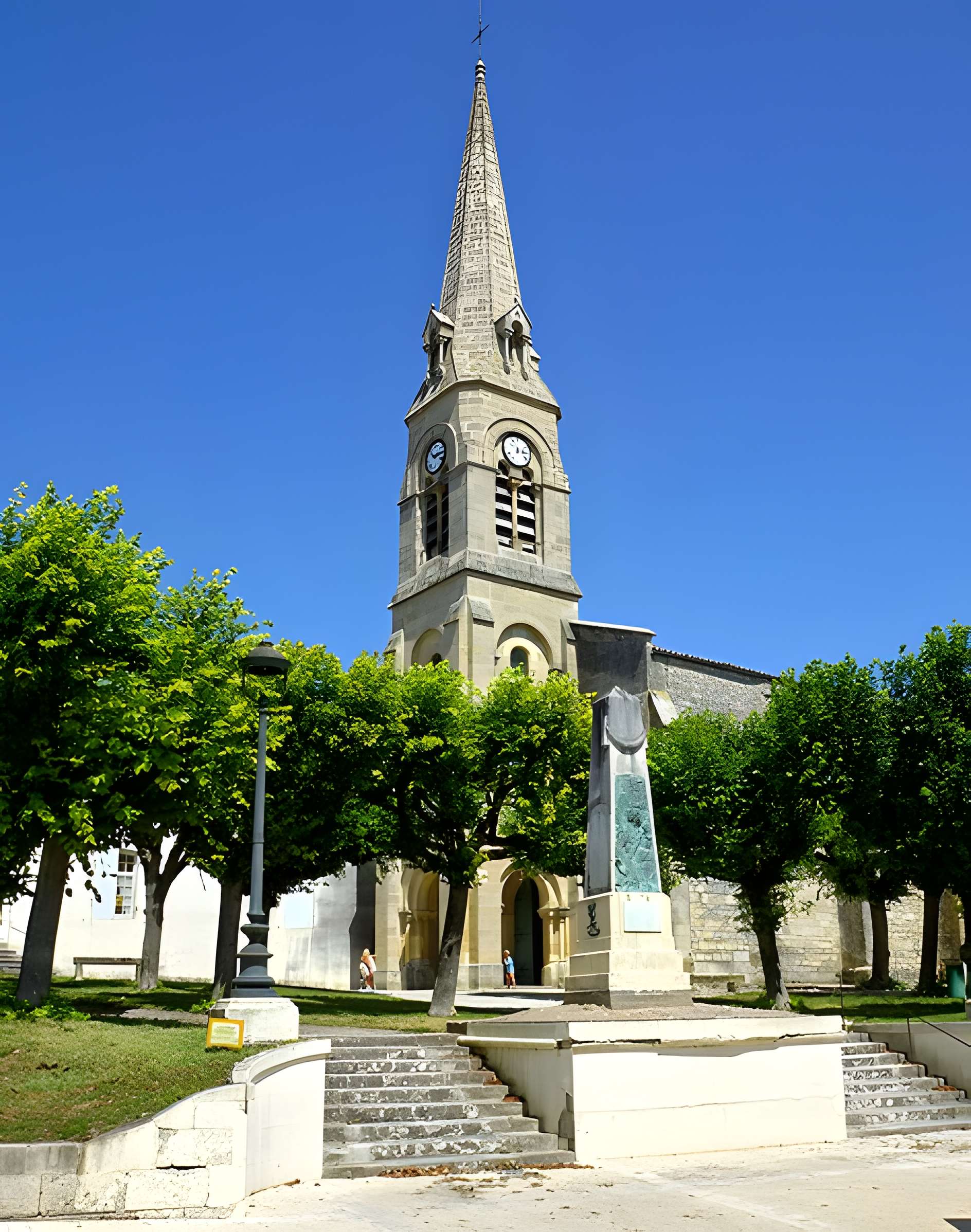Église Saint-Étienne de Mortagne-sur-Gironde