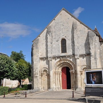 Église Saint-Étienne de Paulnay