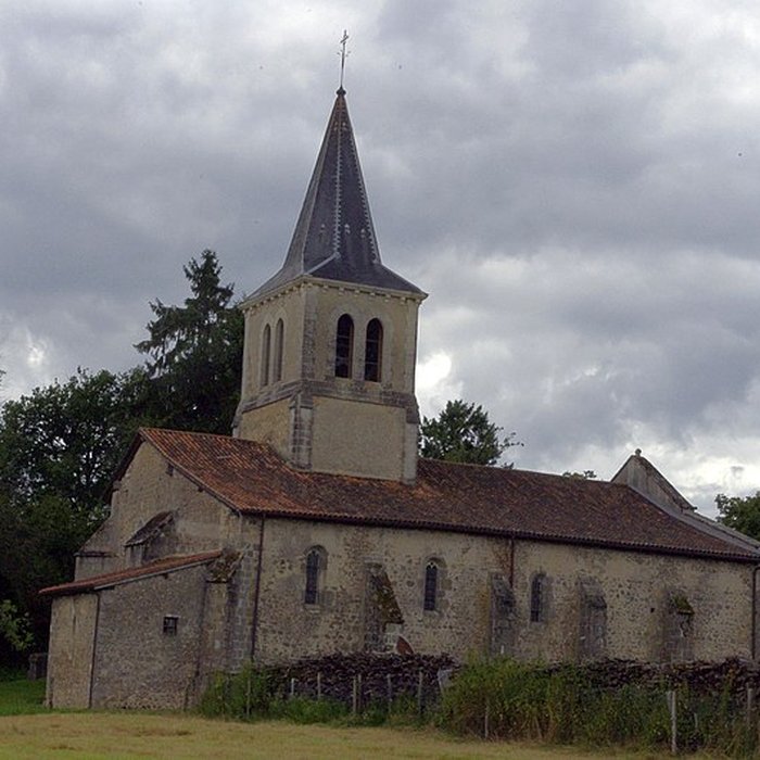 Photo de Église Saint-Étienne de Piégut-Pluviers