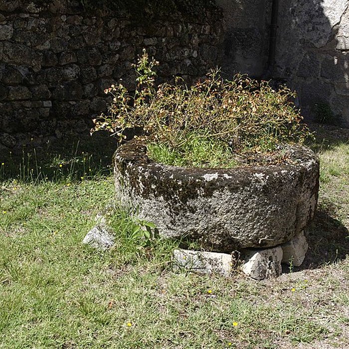 Photo de Église Saint-Étienne de Piégut-Pluviers
