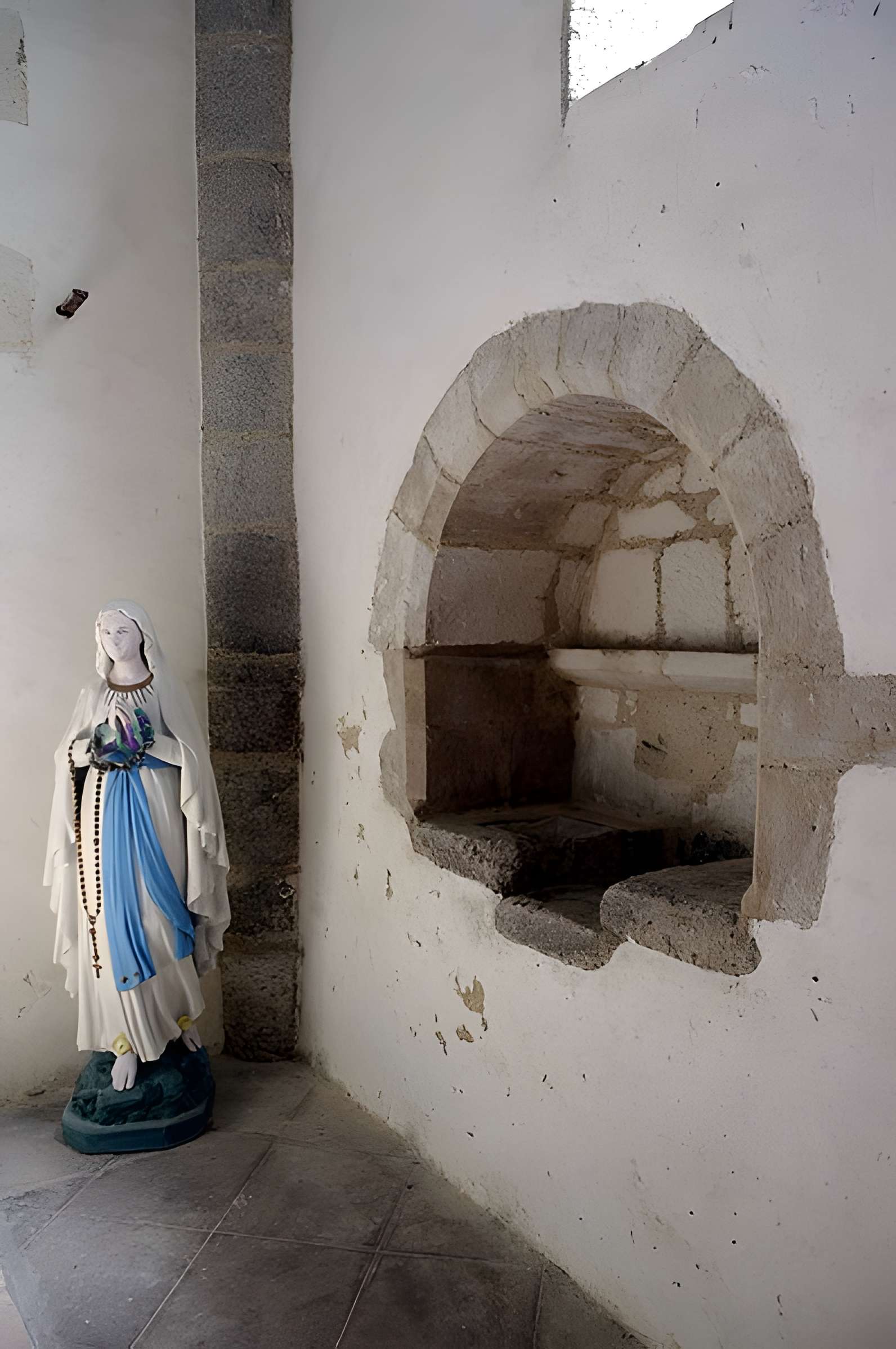 Église Saint-Étienne de Piégut-Pluviers