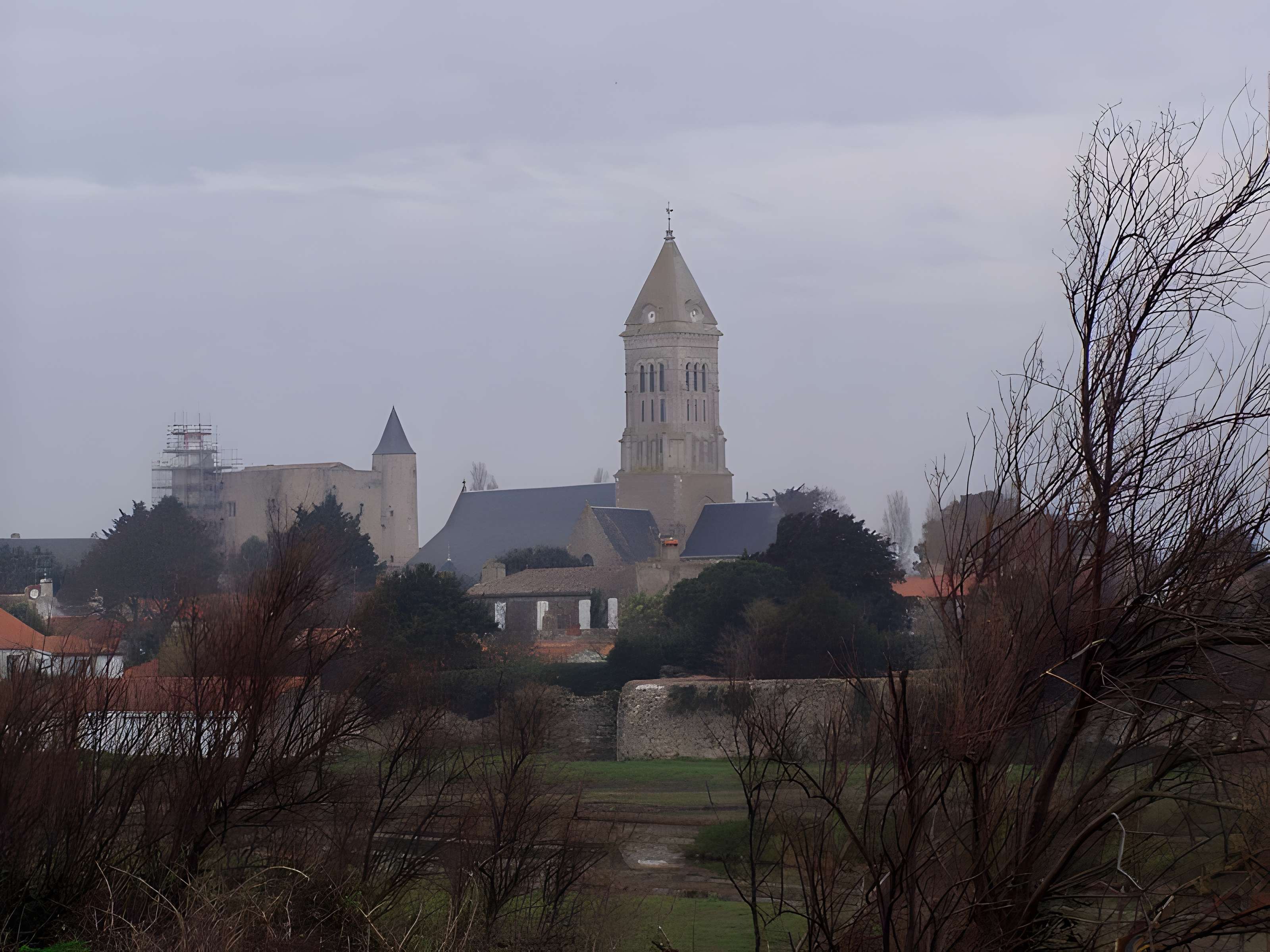 Abbaye et Église Saint-Philibert