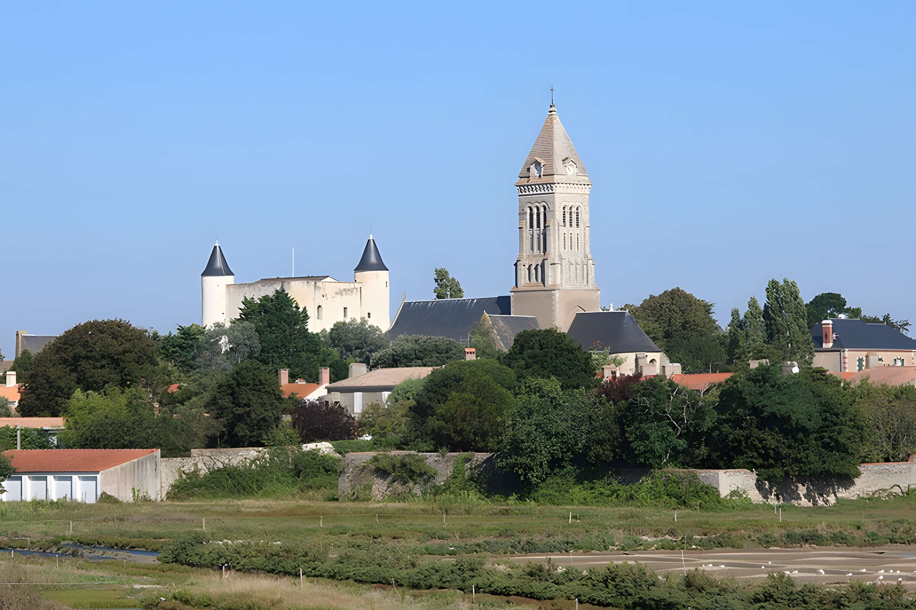 Abbaye et Église Saint-Philibert