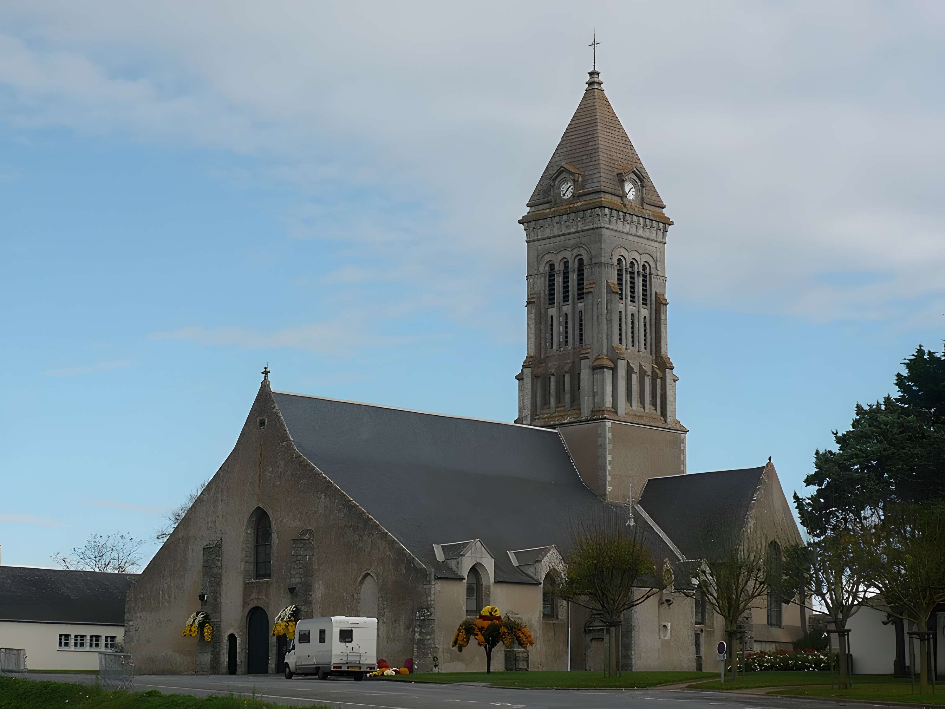 Abbaye et Église Saint-Philibert