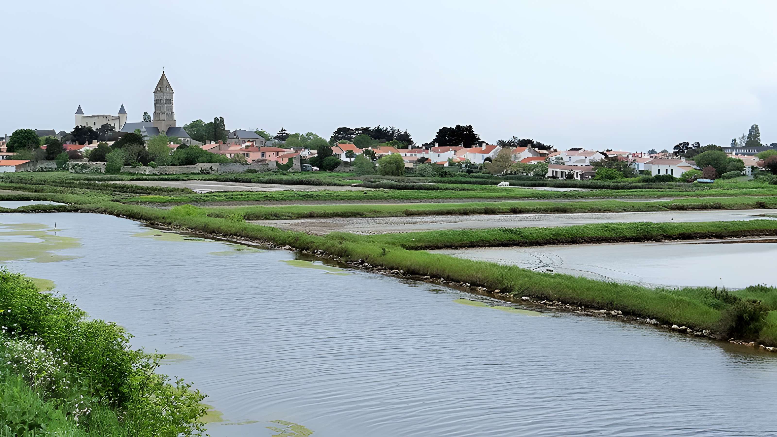 Abbaye et Église Saint-Philibert